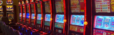 royal77 Casino en Vivo